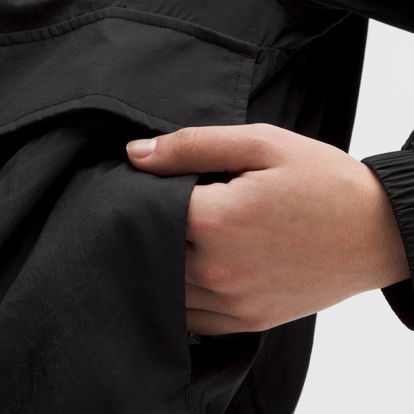 Lululemon- Hood Lite Jacket- Black - Picture 5 of 7